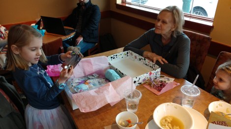 IMG_20200131_122233071_BURST000_COVER_TOP