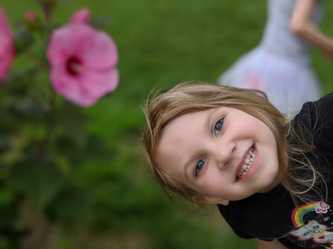 00100lrPORTRAIT_00100_BURST20200730195059420_COVER