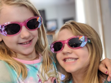 00100trPORTRAIT_00100_BURST20200704112453296_COVER