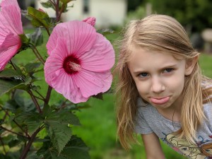 00100trPORTRAIT_00100_BURST20200730195054875_COVER